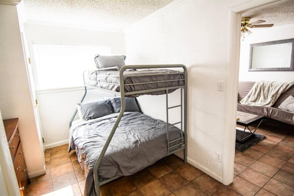 אוקלהומה סיטי Central Automobile Alley Modern 1Bdr - Wifi מראה חיצוני תמונה